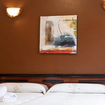 Hotel Eladia Onís Zewnętrze zdjęcie