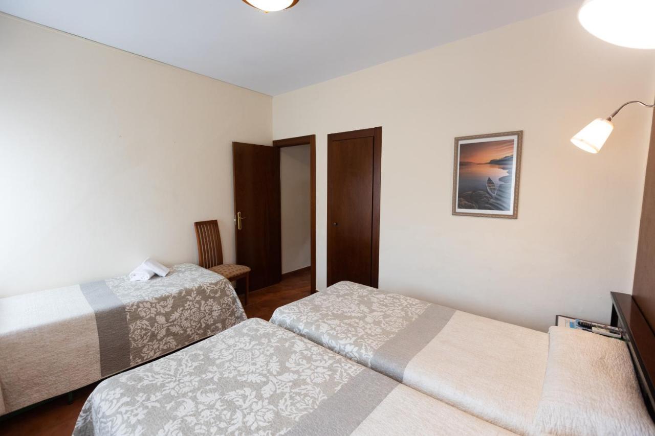 Hotel Eladia Onís Zewnętrze zdjęcie